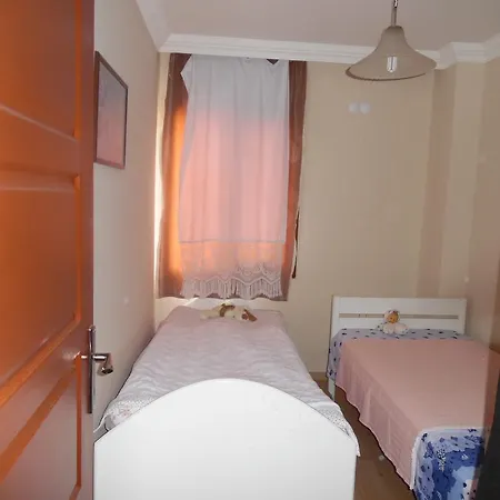 Case de vacanță Mustakil Ev