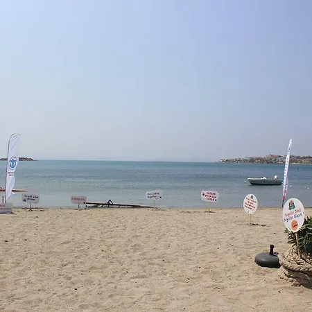 Case de vacanță Mustakil Ev *