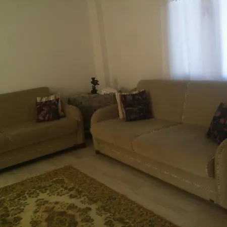 Mustakil Ev Çandarlı